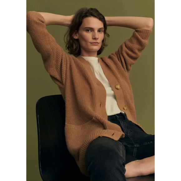 EVERLANE Dresses & Skirts - EVERLANE Oversized 5 button Alpaca Wool Cardigan Tan Medium